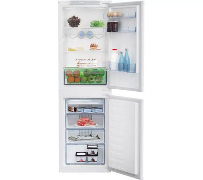 Frigorífico-congelador integrado BEKO Pro HarvestFresh BCFD4V50 50/50 - Bisagra deslizante