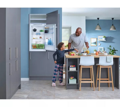 Frigorífico-congelador integrado BEKO Pro HarvestFresh BCFD4V50 50/50 - Bisagra deslizante