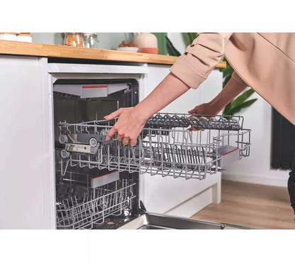 Lavavajillas Bosch Serie 6 PerfectDry SMS6ZCW10G de tamaño completo con WiFi - Blanco
