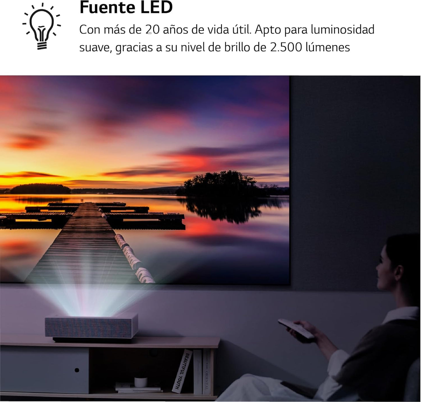 Proyector LG CineBeam HU715QW de alcance ultracorto 4K UHD