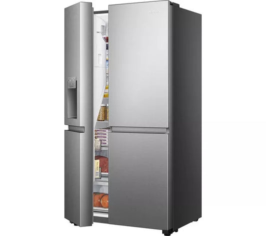 Frigorífico-congelador inteligente estilo americano Hisense Pure Flat Infinite RS818N4TIE